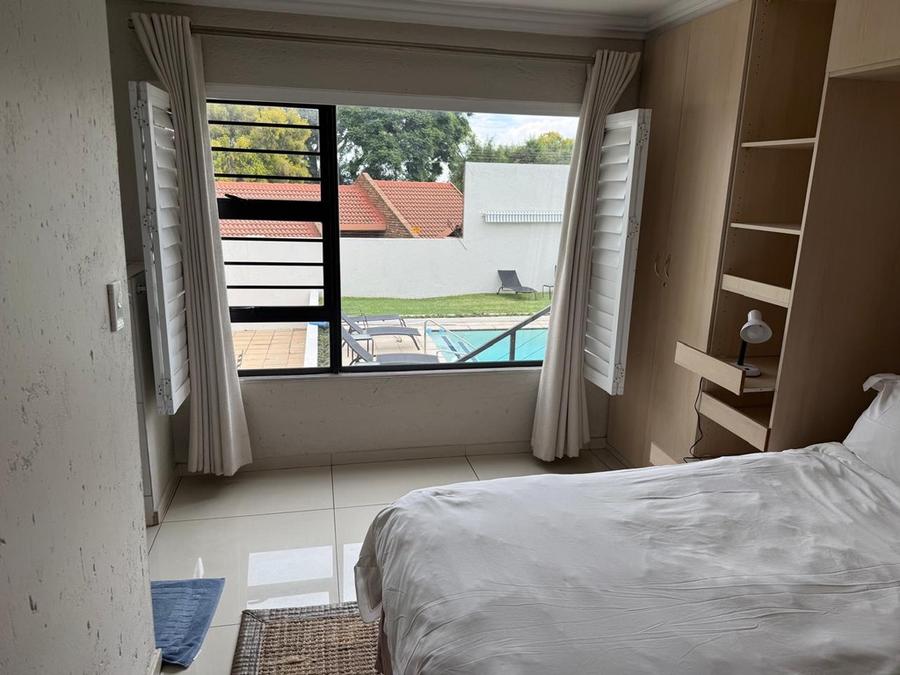 Protea room